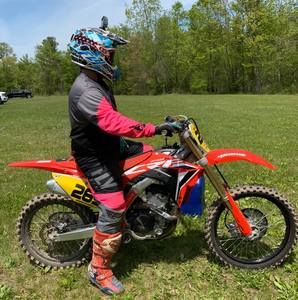 Meet your Posher, Sam